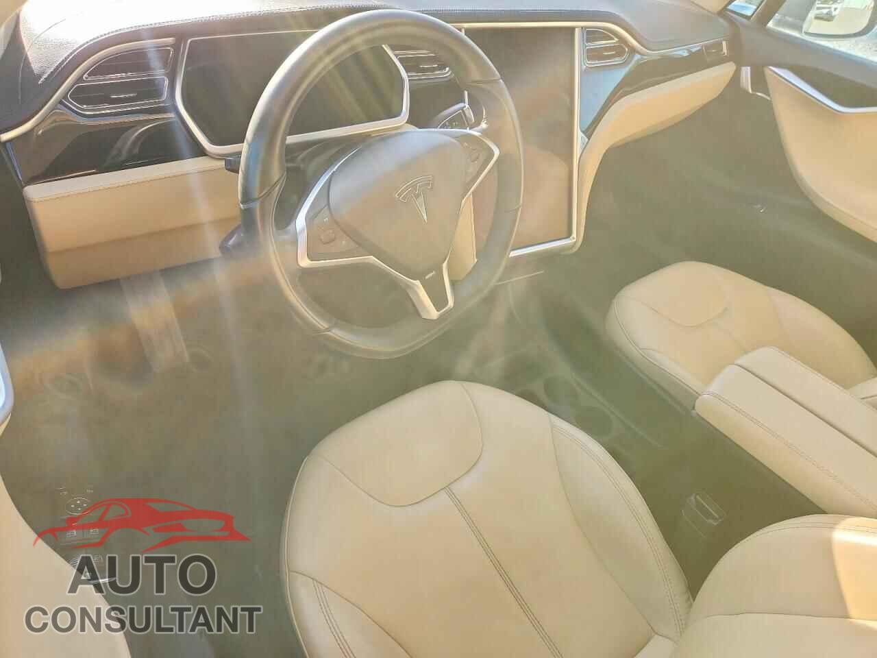 TESLA MODEL S 2013 - 5YJSA1BG7DFP03771