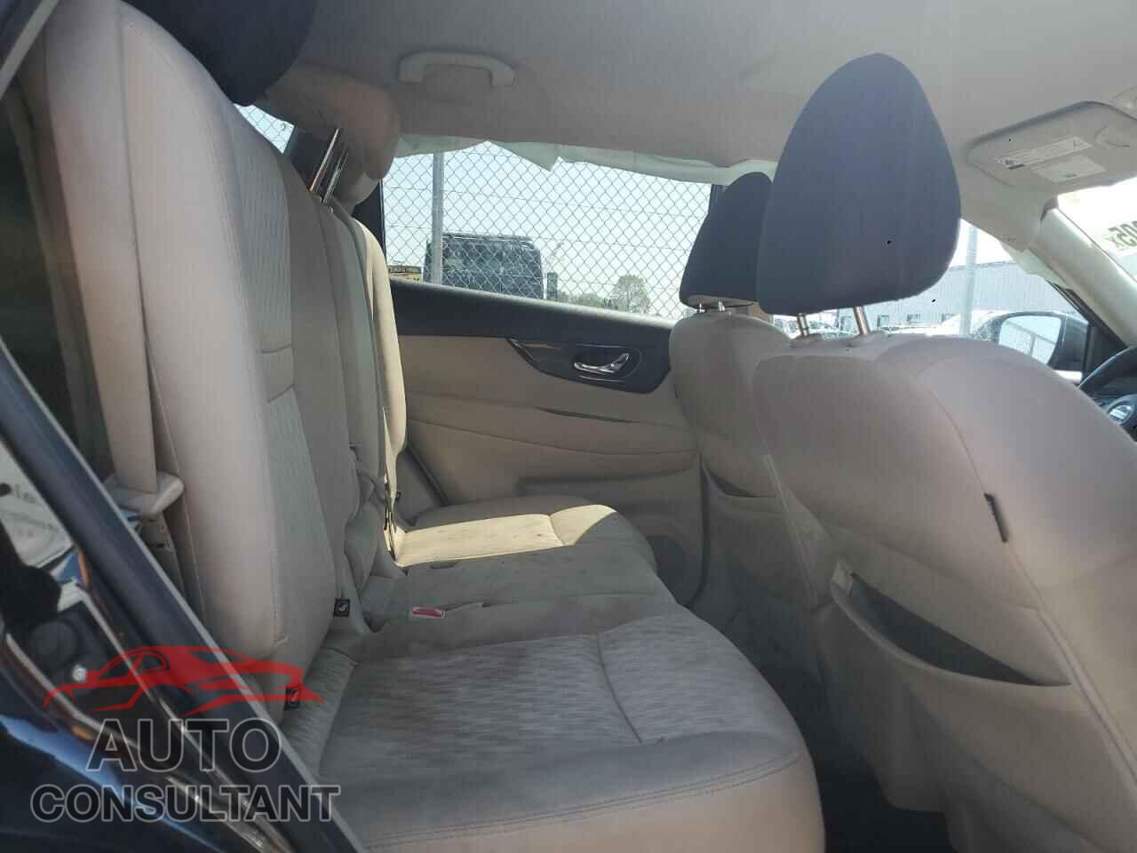 NISSAN ROGUE 2017 - KNMAT2MV6HP578121