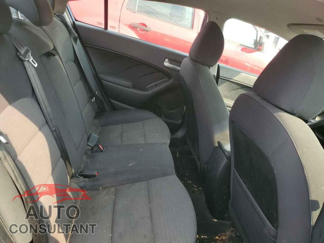 KIA FORTE 2017 - 3KPFL4A76HE132803