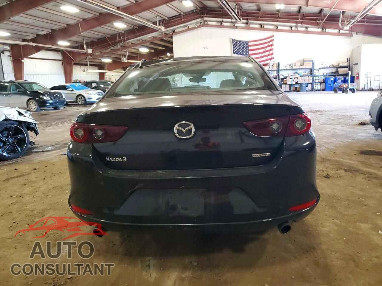 MAZDA 3 2022 - JM1BPAA74N1513257