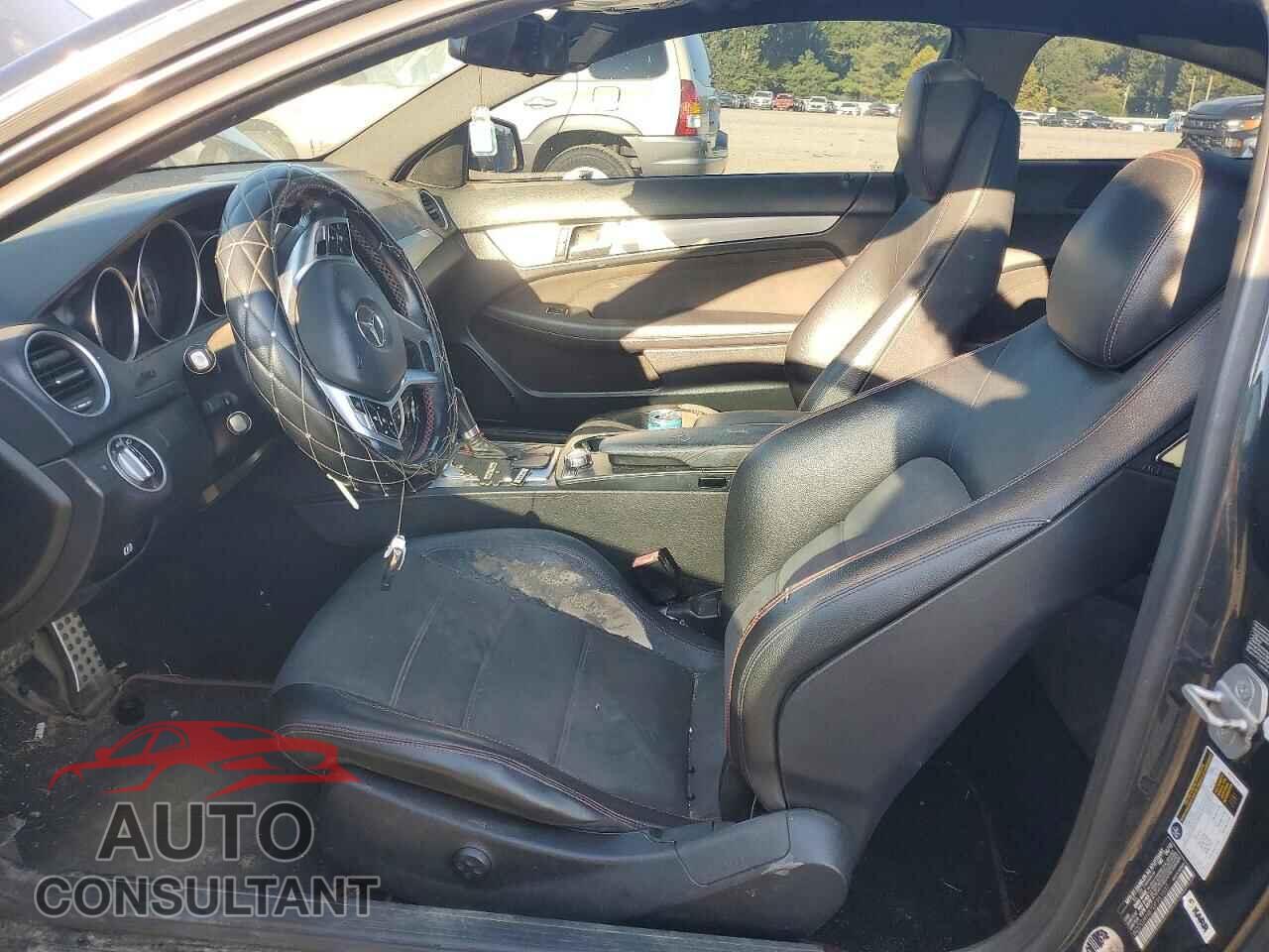 MERCEDES-BENZ C-CLASS 2013 - WDDGJ4HB7DF951037