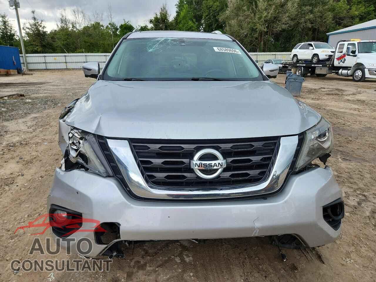 NISSAN PATHFINDER 2018 - 5N1DR2MN2JC631739