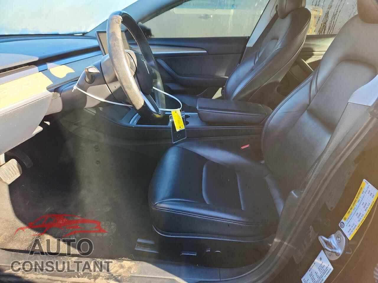 TESLA MODEL 3 2023 - 5YJ3E1EA8PF457639