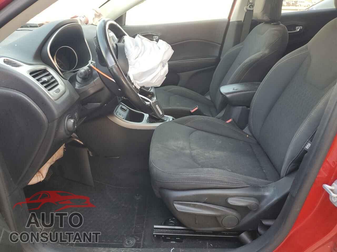 JEEP COMPASS 2019 - 3C4NJCAB2KT623758