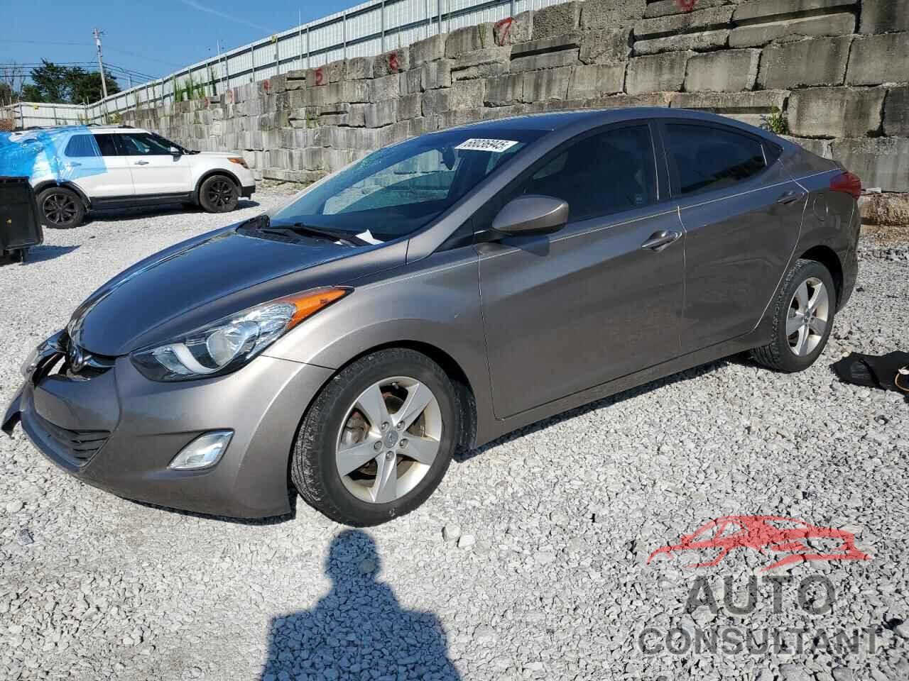 HYUNDAI ELANTRA 2013 - 5NPDH4AE0DH439770