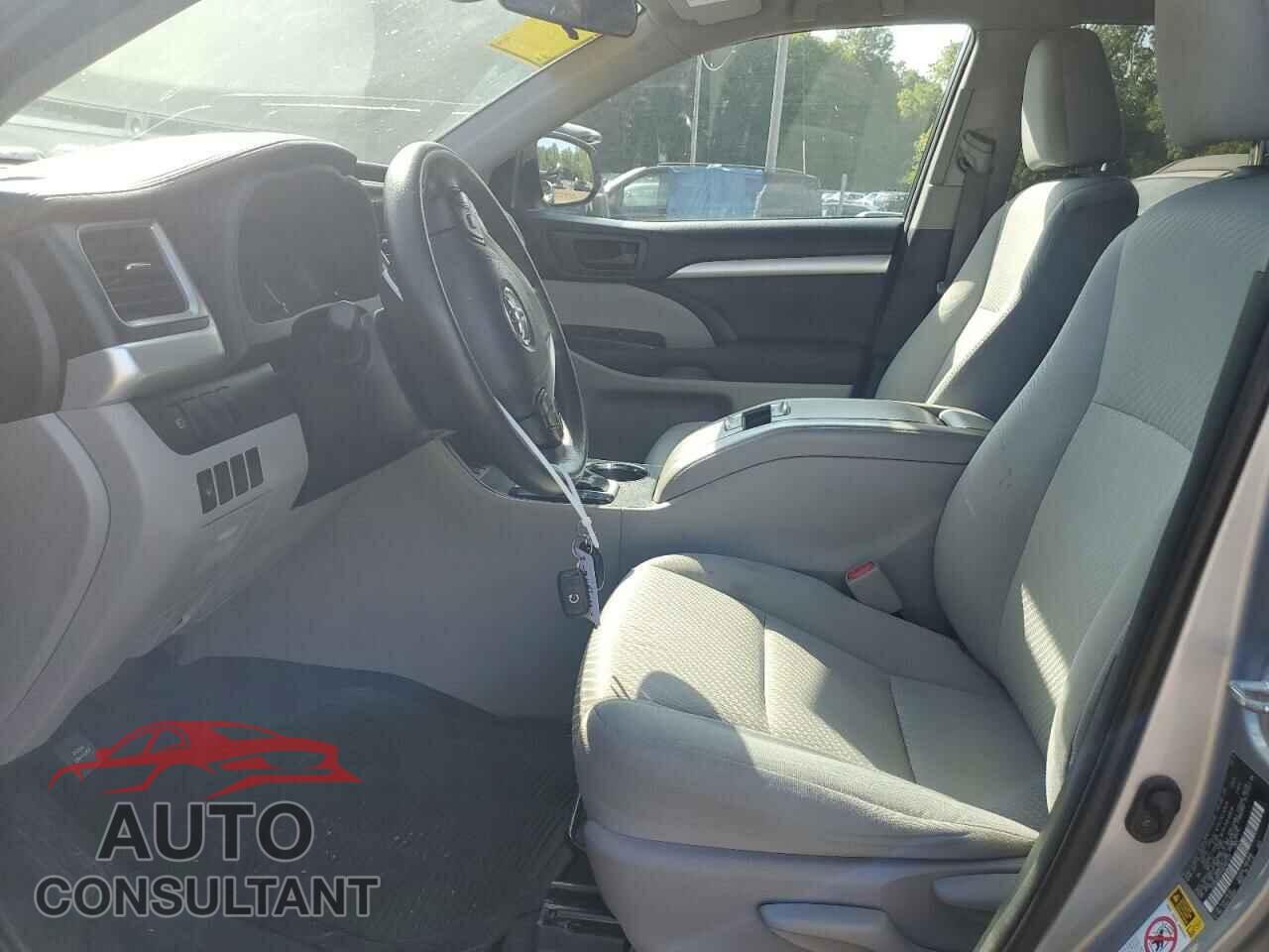 TOYOTA HIGHLANDER 2017 - 5TDBZRFH4HS484327