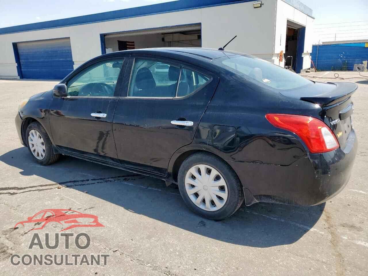 NISSAN VERSA 2013 - 3N1CN7AP5DL889120