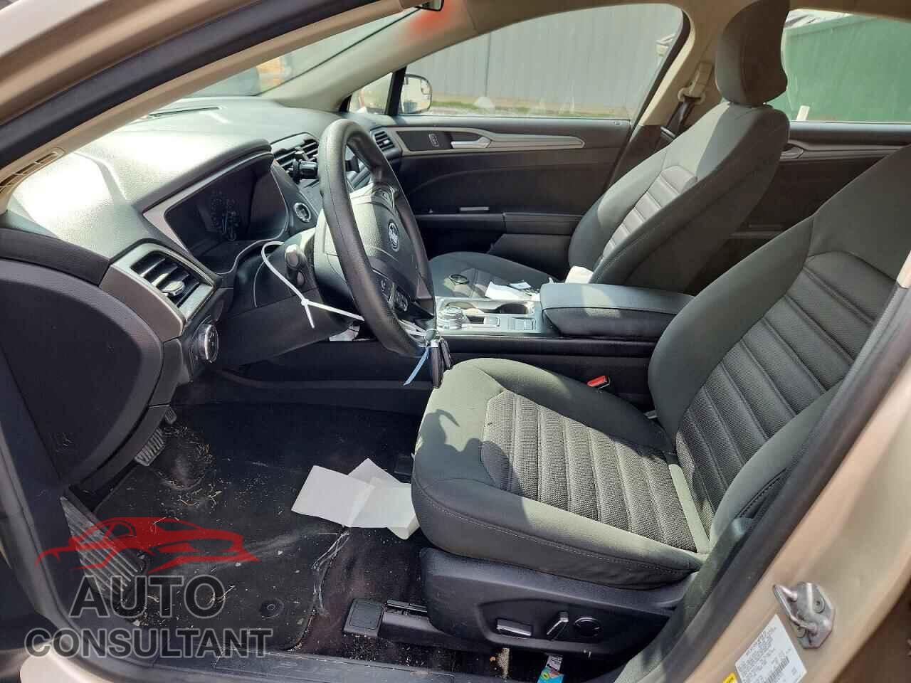 FORD FUSION 2017 - 3FA6P0H72HR162155