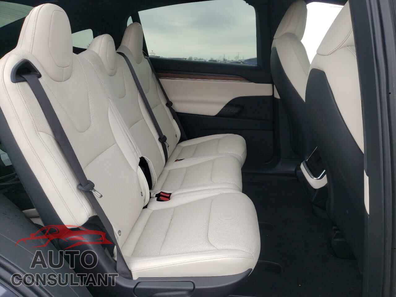 TESLA MODEL X 2022 - 7SAXCAE55NF356665