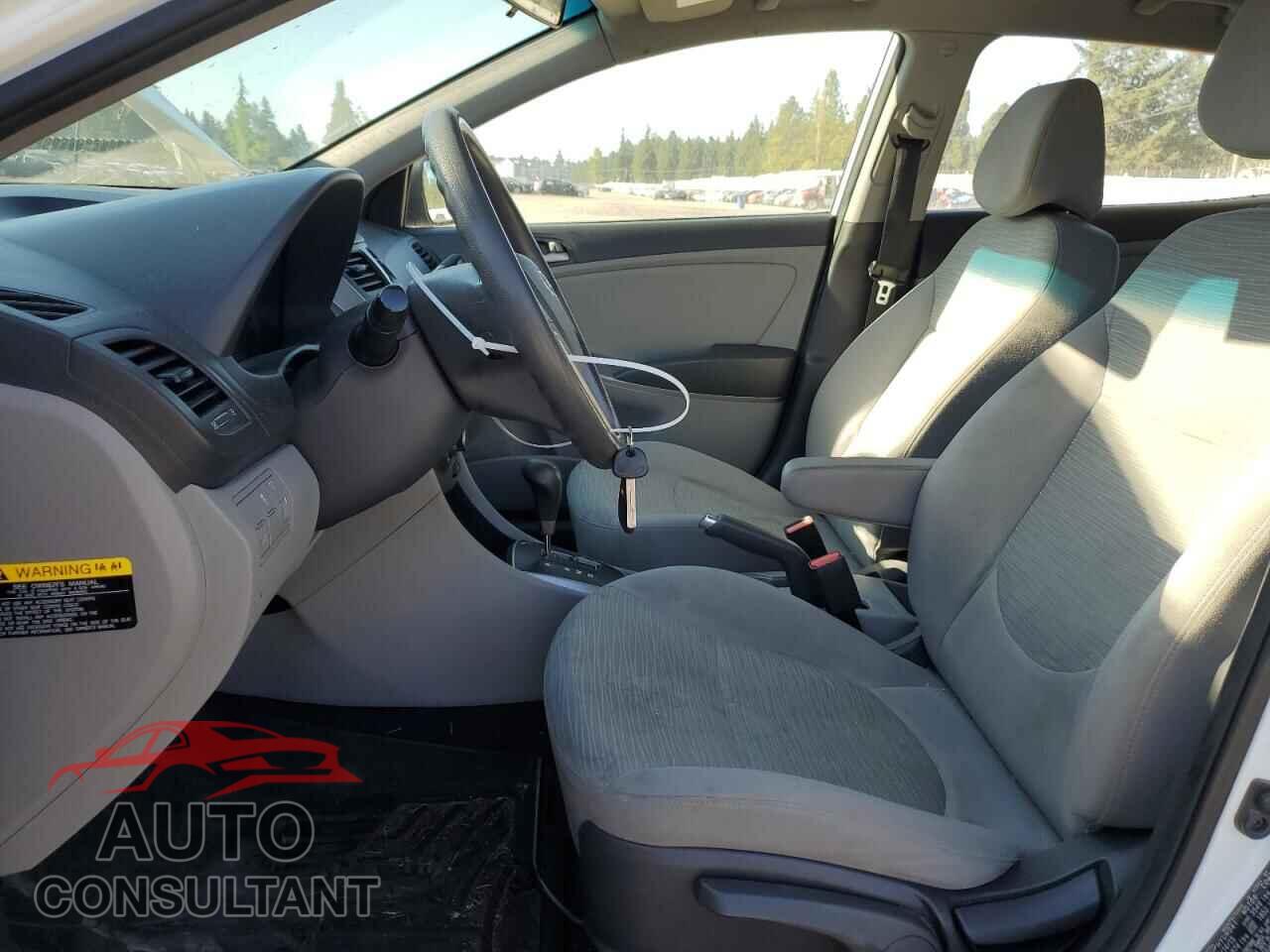 HYUNDAI ACCENT 2016 - KMHCT5AE2GU257252