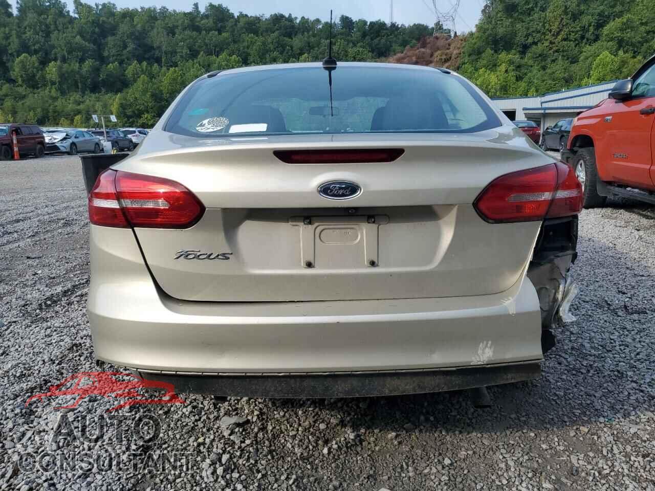 FORD FOCUS 2018 - 1FADP3F23JL315663