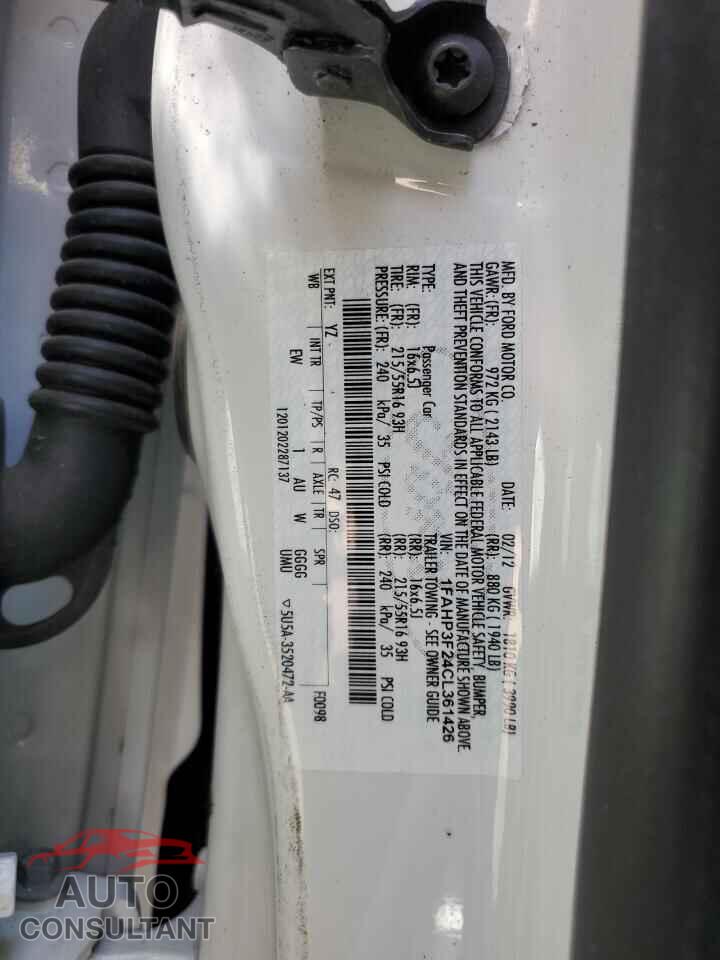 FORD FOCUS 2012 - 1FAHP3F24CL361426