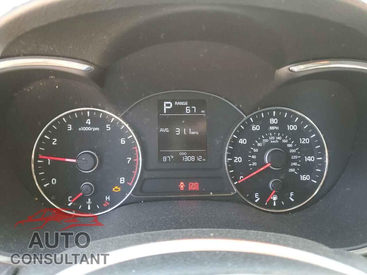 KIA FORTE 2017 - 3KPFK4A70HE024986
