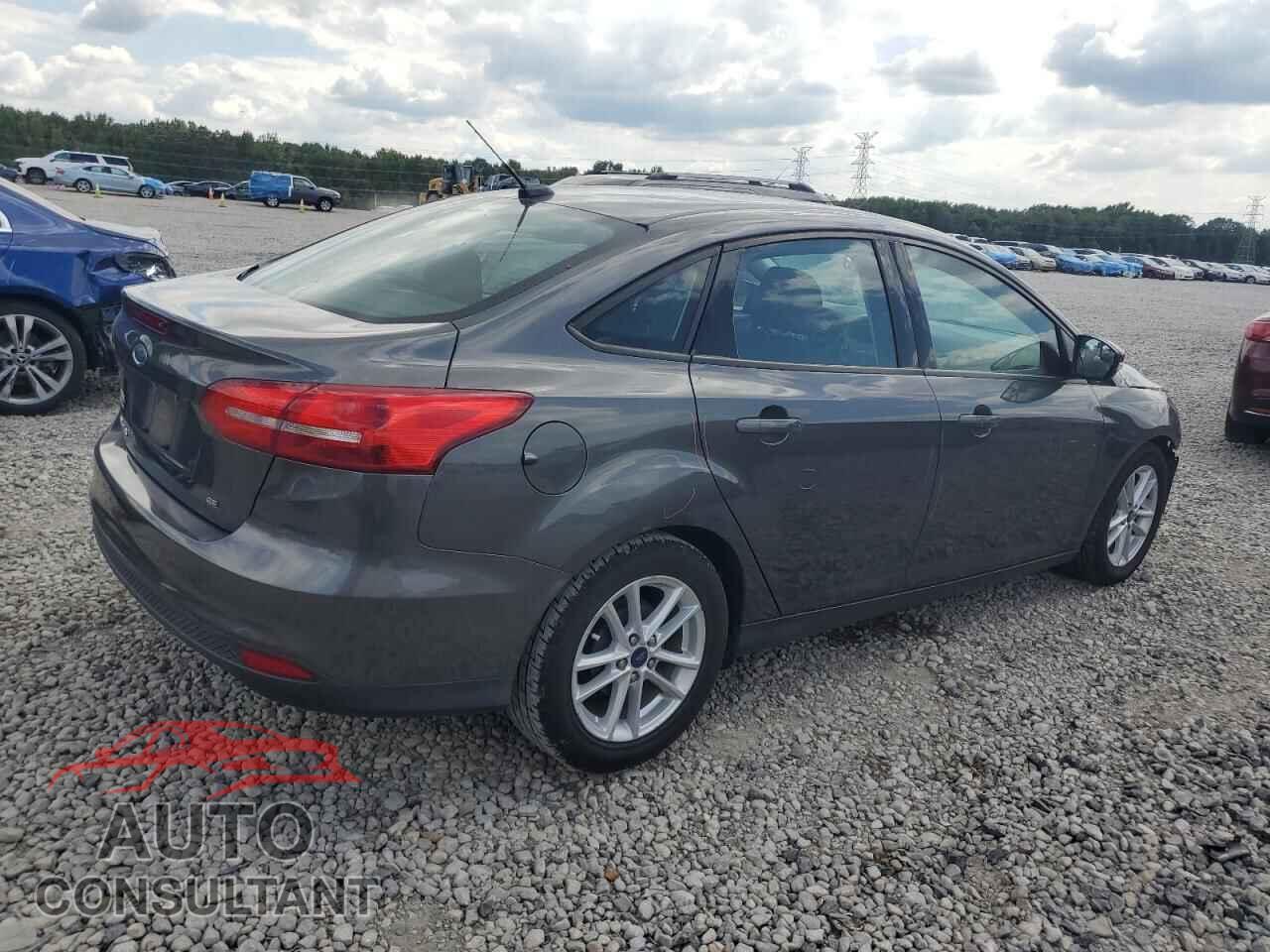FORD FOCUS 2017 - 1FADP3F25HL306201