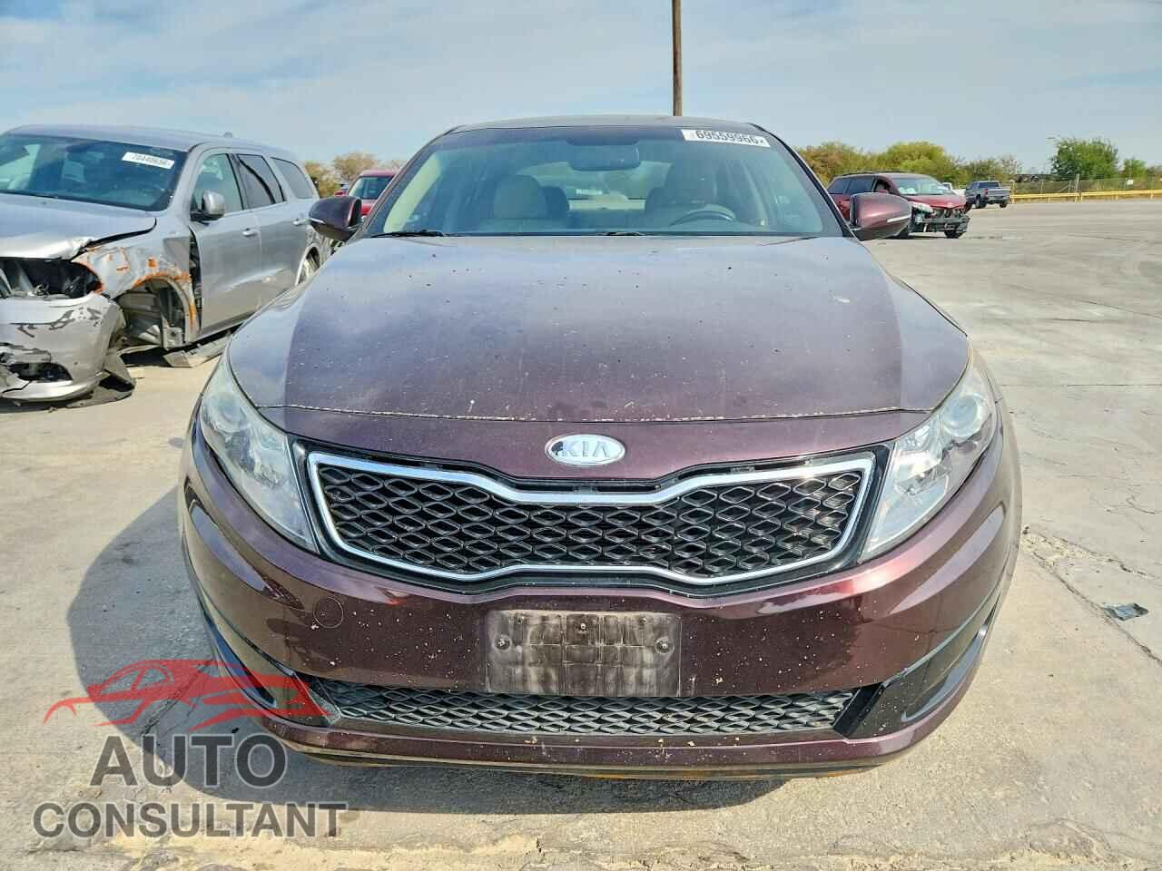 KIA OPTIMA 2011 - KNAGN4A60B5085502