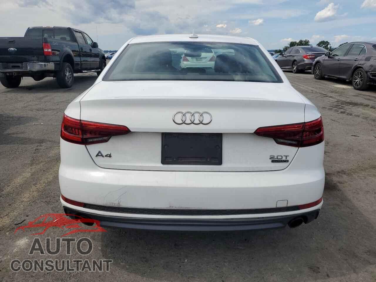 AUDI A4 2017 - WAUDNAF47HN054667