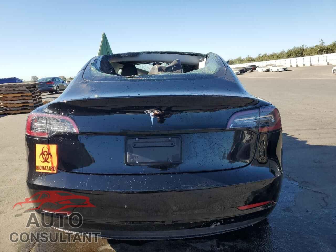 TESLA MODEL 3 2023 - 5YJ3E1EA8PF455809