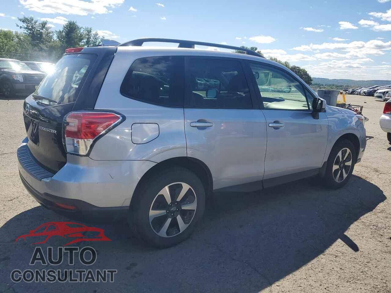 SUBARU FORESTER 2017 - JF2SJAEC5HH567821