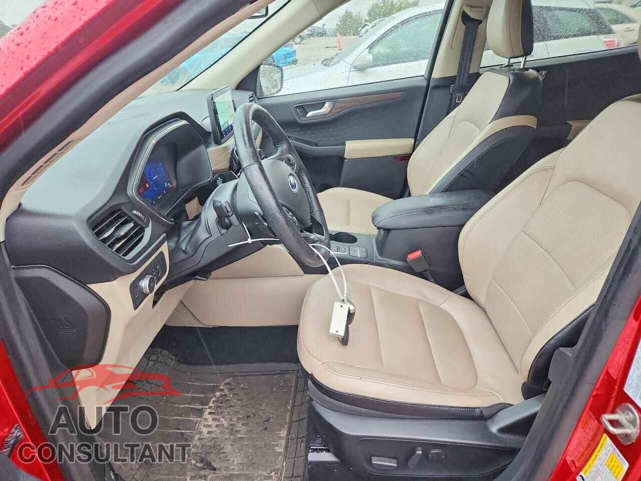 FORD ESCAPE 2020 - 1FMCU9J91LUA30328