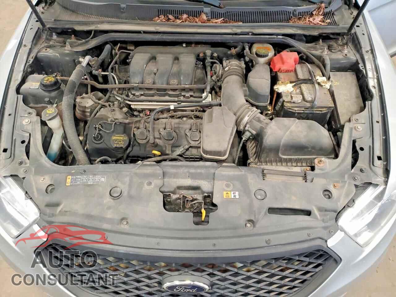 FORD TAURUS 2013 - 1FAHP2M88DG202145