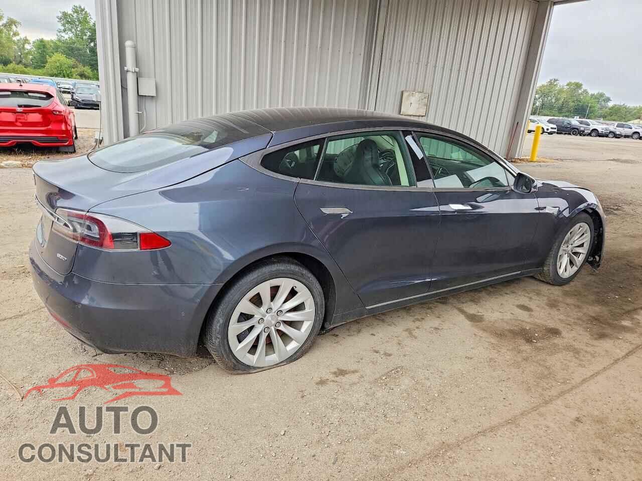 TESLA MODEL S 2017 - 5YJSA1E22HF205189
