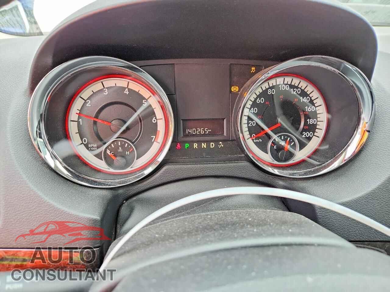 DODGE CARAVAN 2013 - 2C4RDGBG8DR698819
