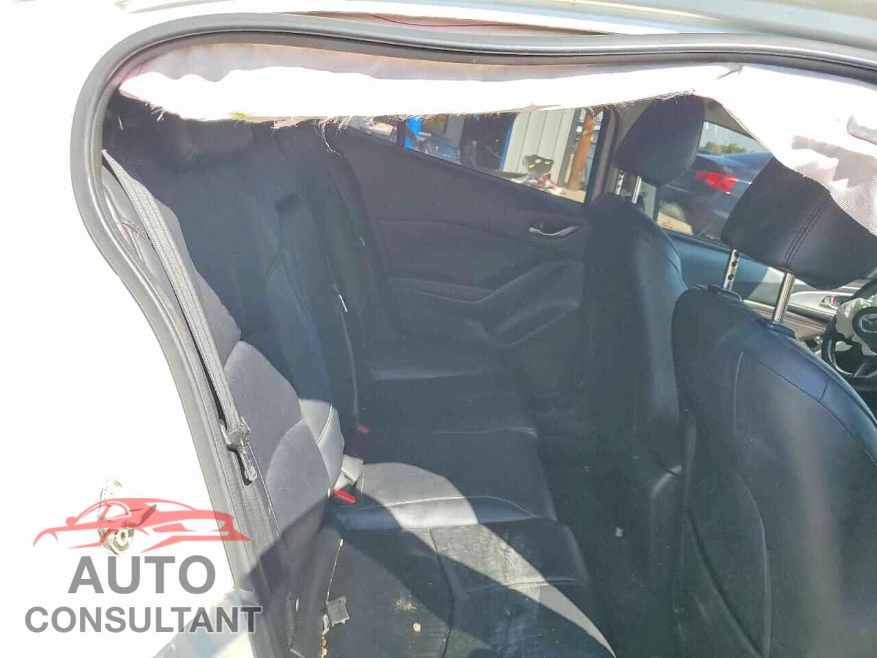 MAZDA 3 2017 - 3MZBN1L7XHM126073