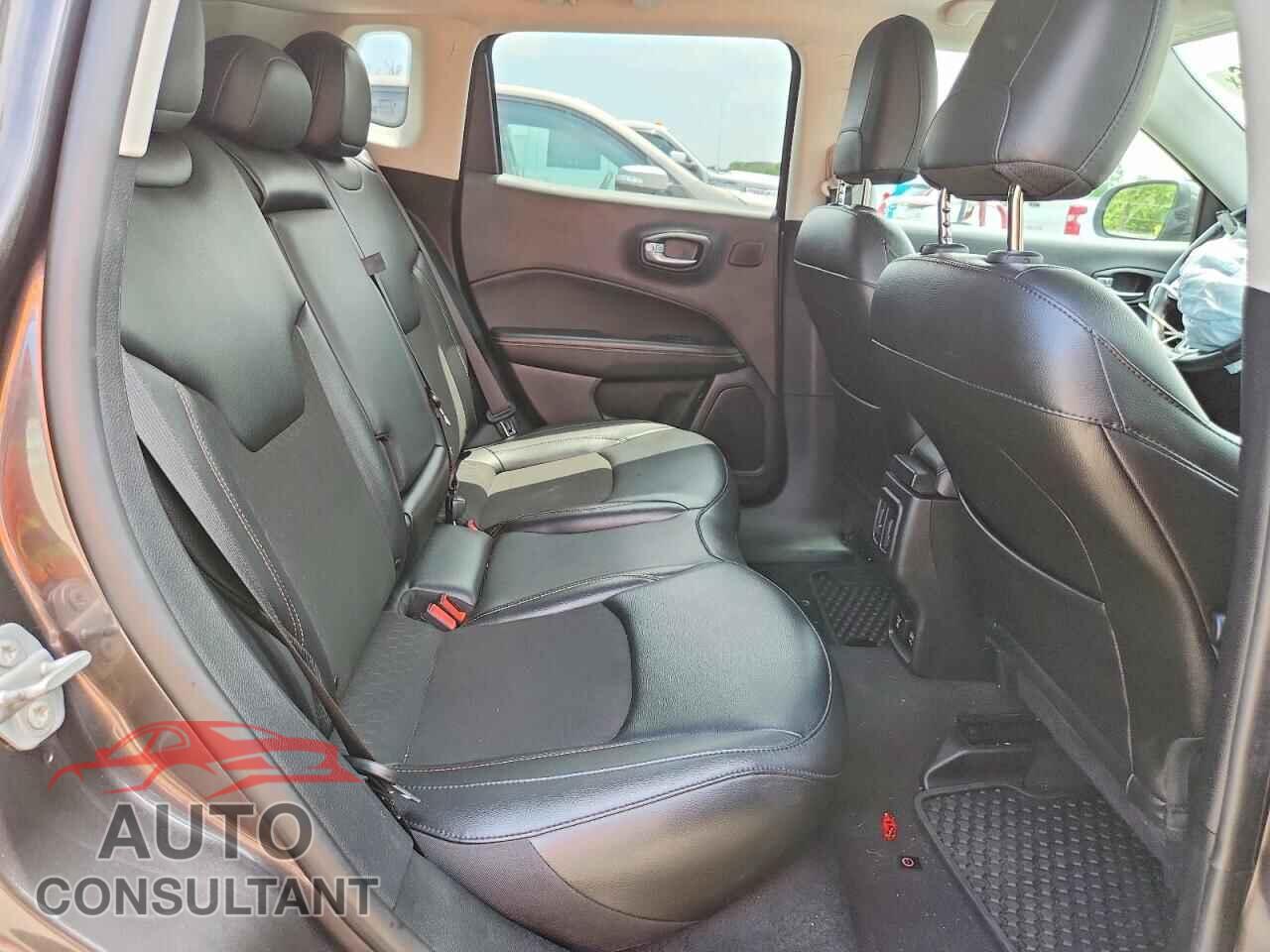 JEEP COMPASS 2021 - 3C4NJDBB9MT575862