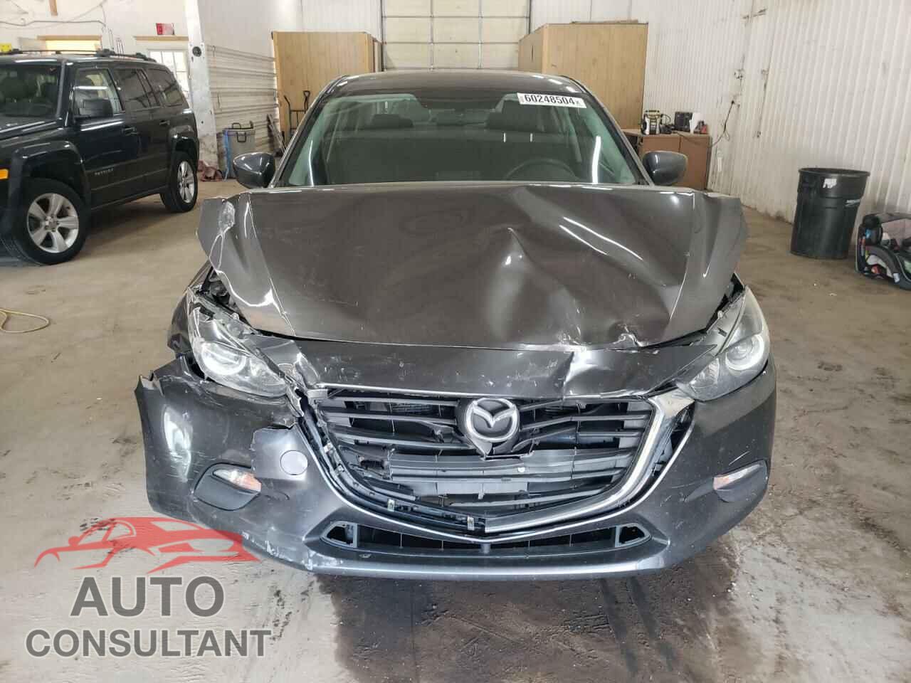 MAZDA 3 2017 - 3MZBN1U77HM137031