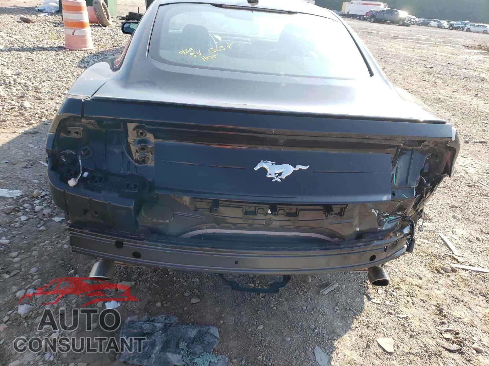 FORD MUSTANG 2020 - 1FA6P8TH4L5136652