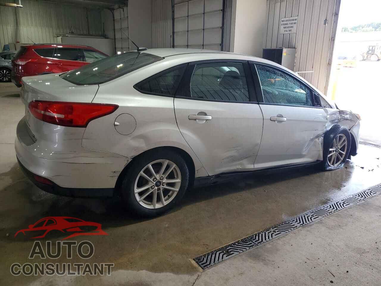 FORD FOCUS 2016 - 1FADP3F25GL270136
