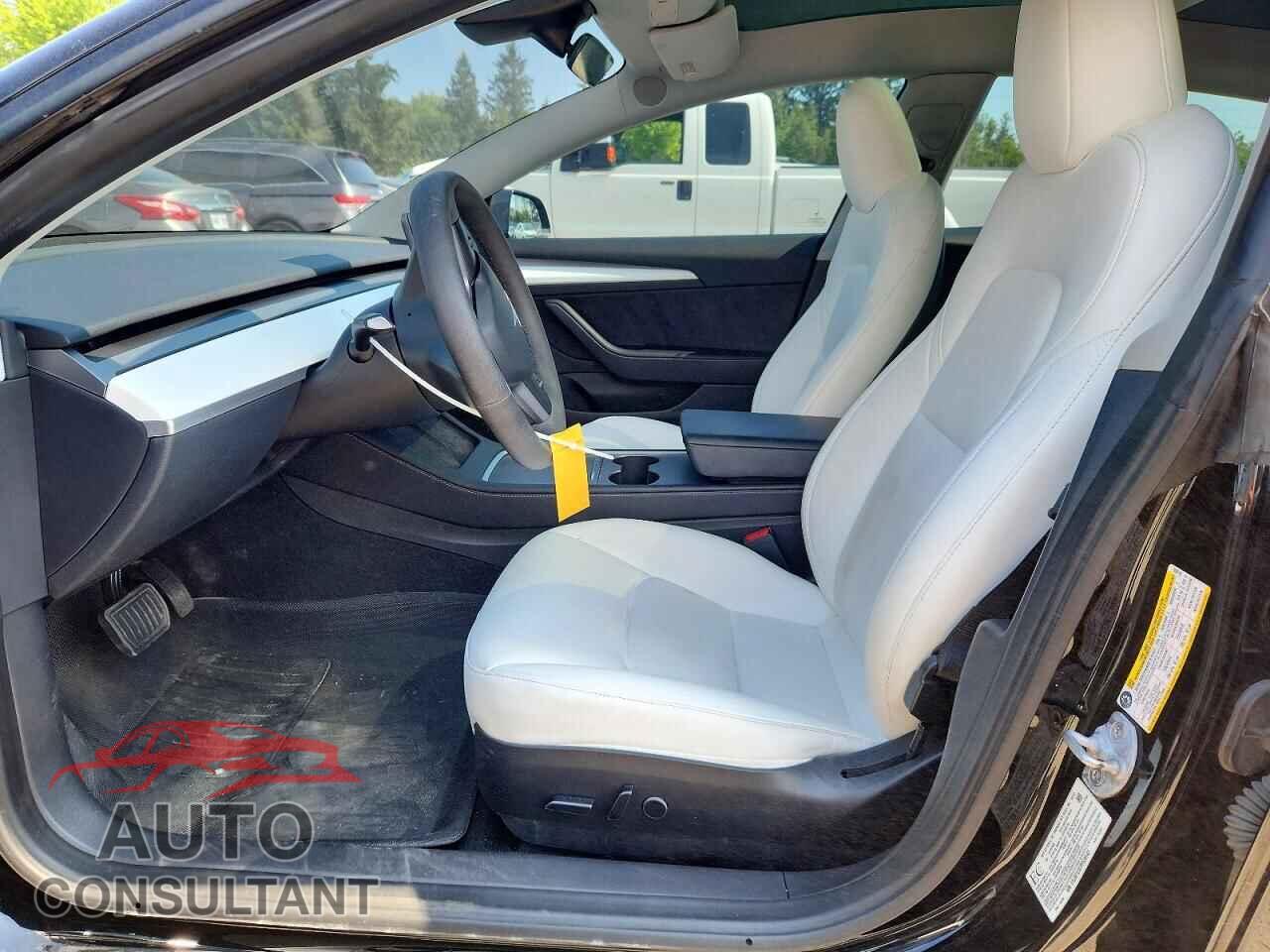TESLA MODEL 3 2023 - 5YJ3E1EA7PF559143