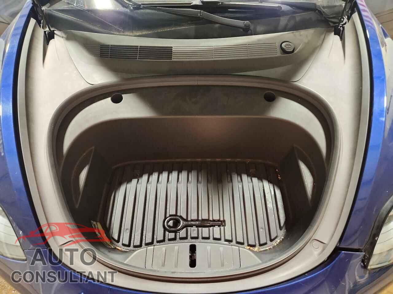 TESLA MODEL 3 2022 - 5YJ3E1EA4NF368938