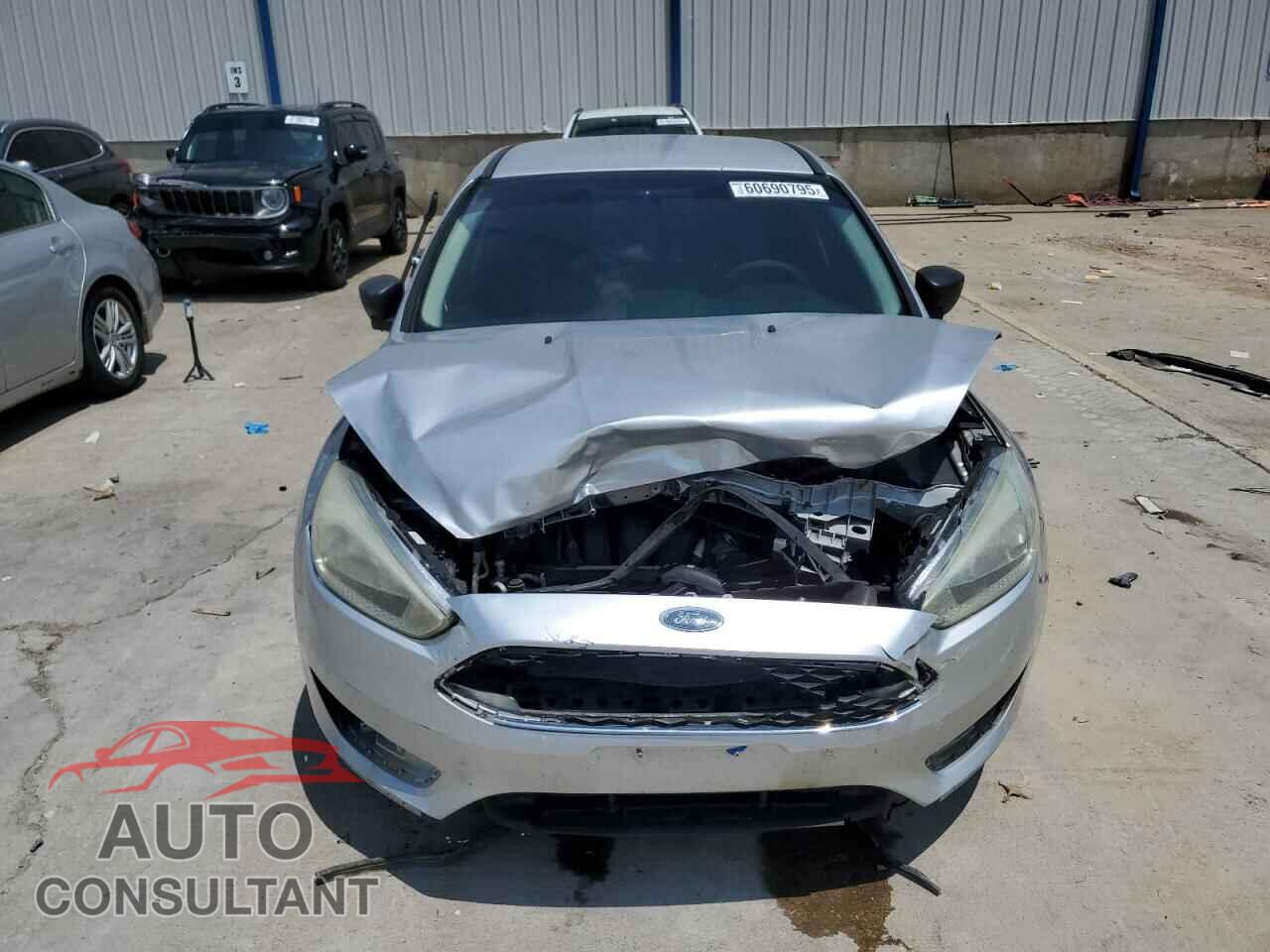 FORD FOCUS 2016 - 1FADP3E21GL393630