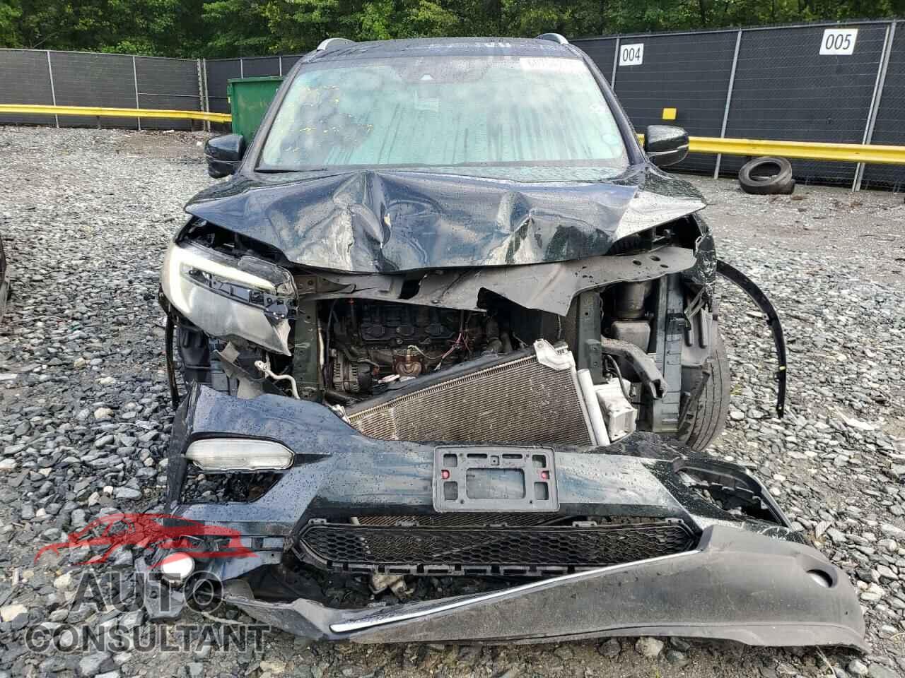 HONDA PILOT 2016 - 5FNYF6H95GB062044