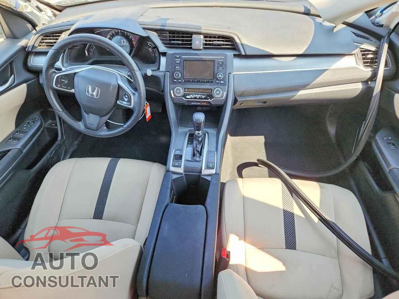 HONDA CIVIC 2017 - 2HGFC2F50HH549772
