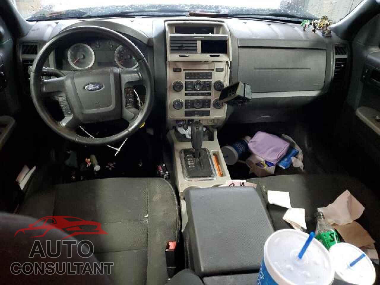 FORD ESCAPE 2010 - 1FMCU9D73AKA86127