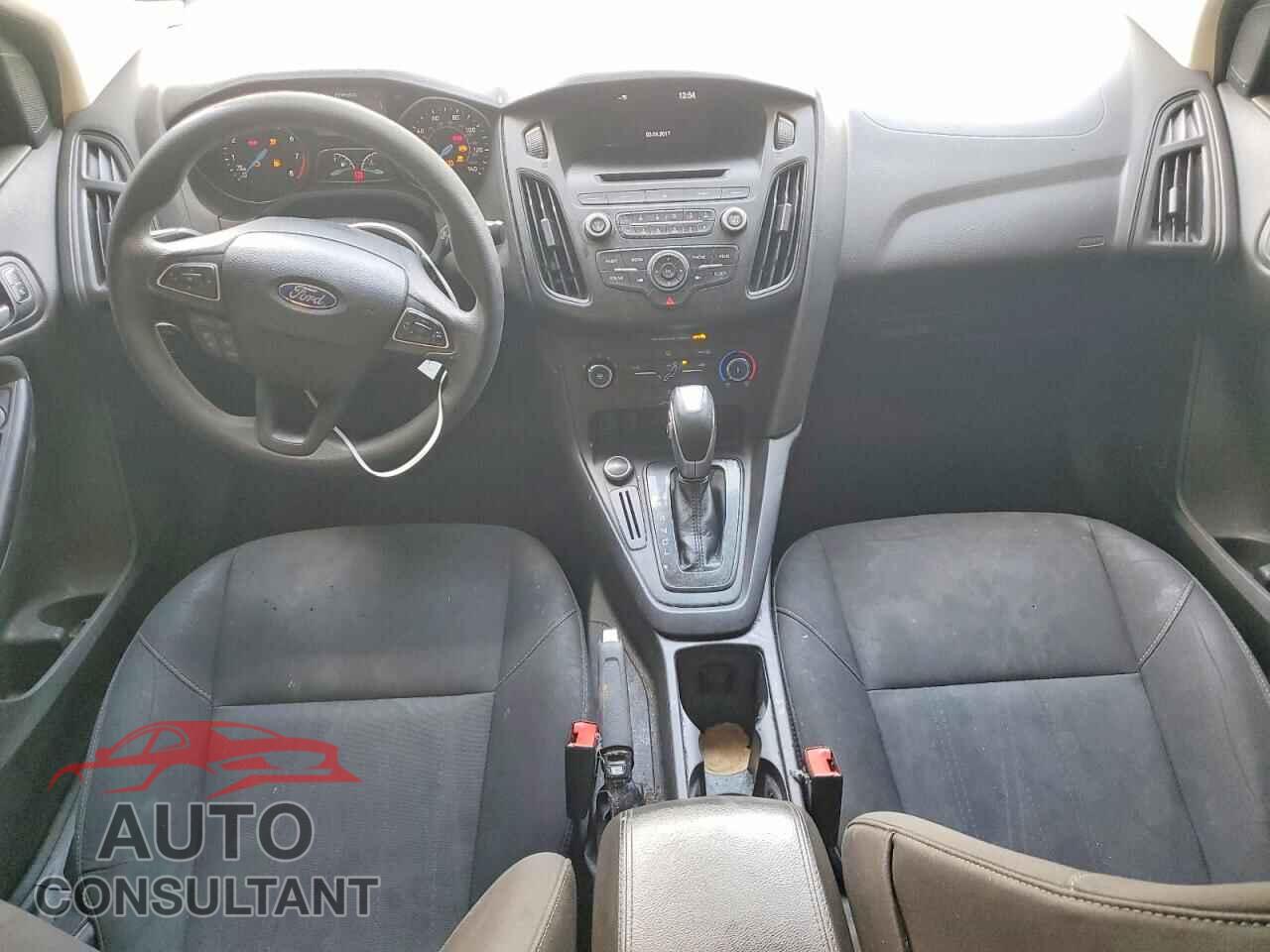 FORD FOCUS 2016 - 1FADP3F24GL348924