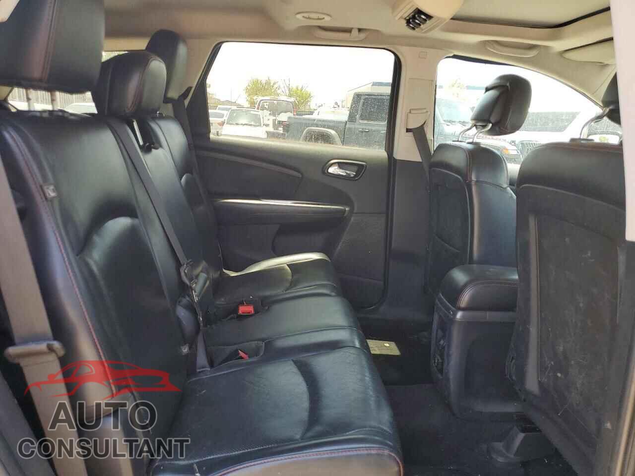 DODGE JOURNEY 2015 - 3C4PDCEG5FT592128