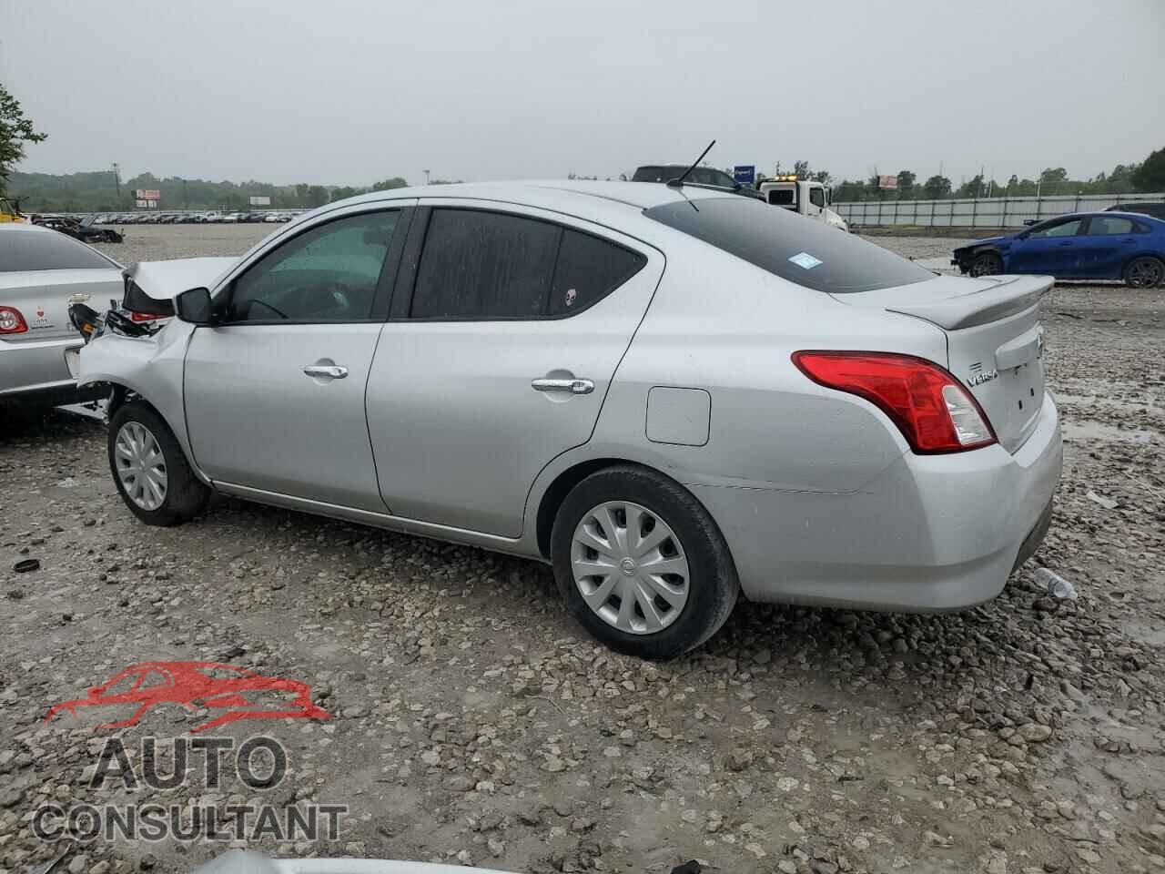 NISSAN VERSA 2019 - 3N1CN7AP3KL844643