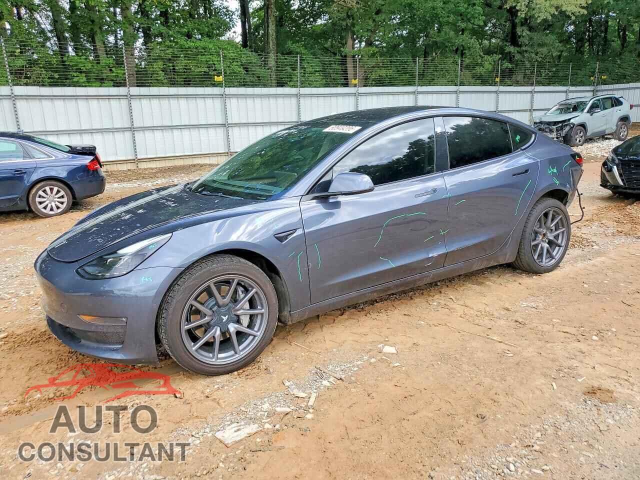 TESLA MODEL 3 2022 - 5YJ3E1EB2NF265137