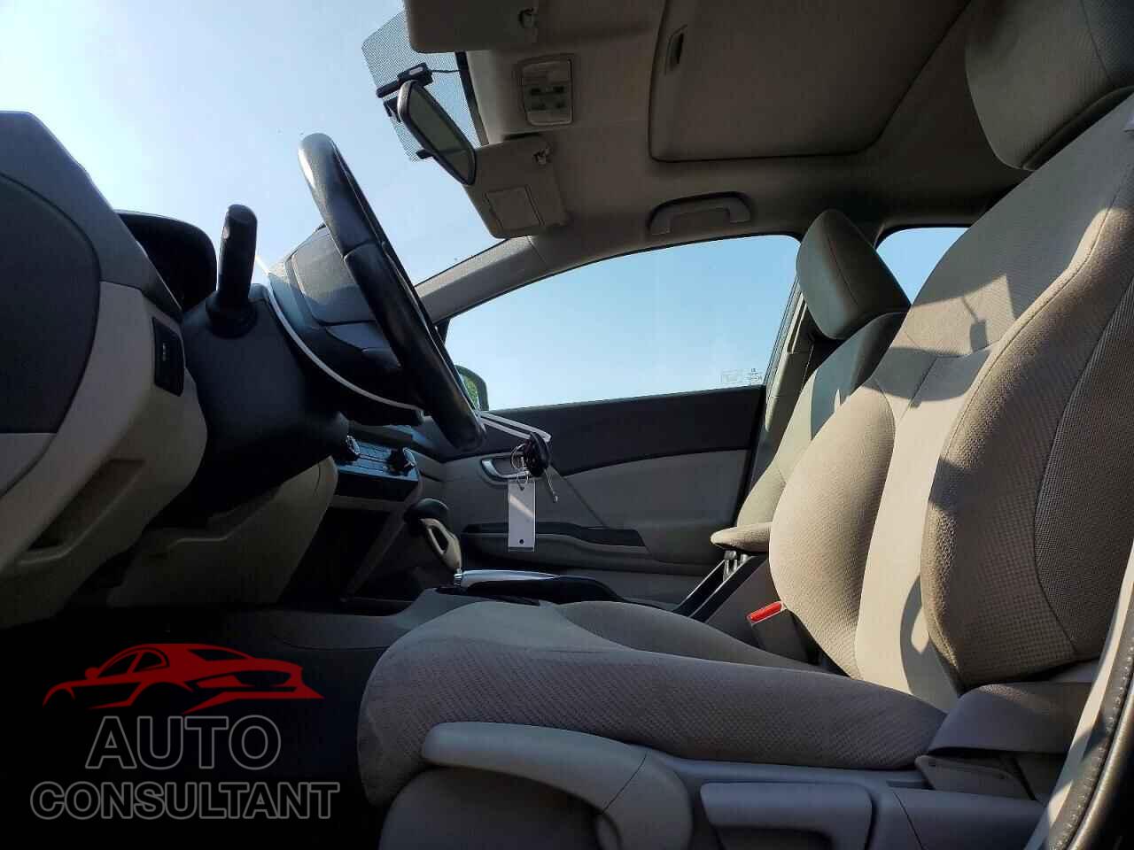 HONDA CIVIC 2012 - 2HGFB2F51CH038888