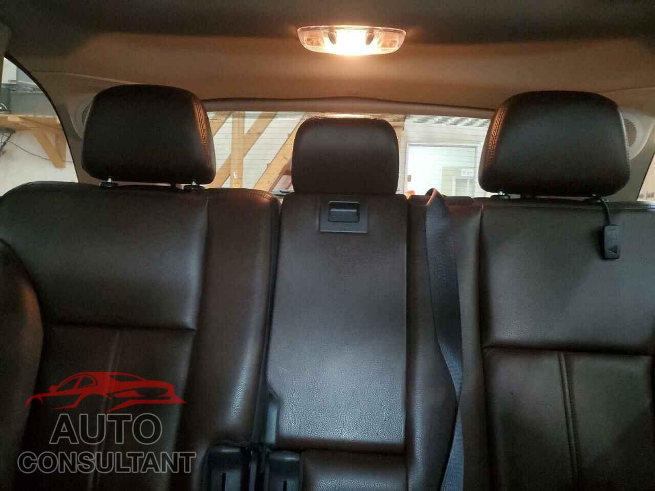 FORD EDGE 2011 - 2FMDK4KC2BBA50017