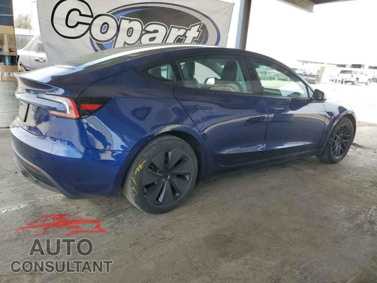 TESLA MODEL 3 2024 - 5YJ3E1EA3RF725287