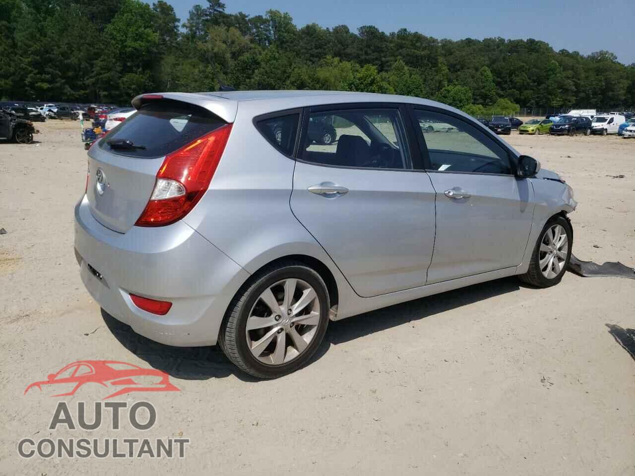 HYUNDAI ACCENT 2012 - KMHCU5AE7CU011434