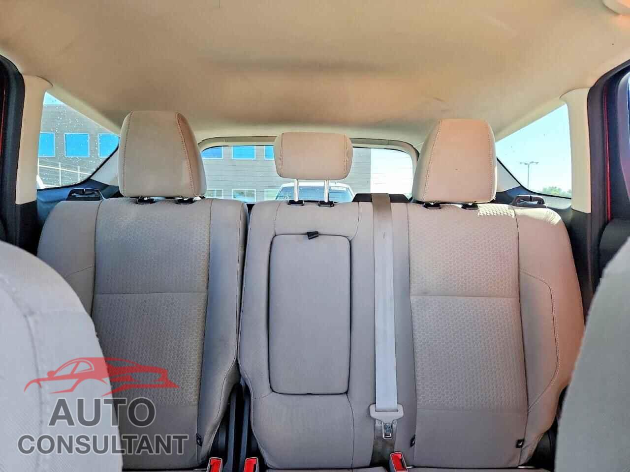 FORD ESCAPE 2017 - 1FMCU0G99HUB30946