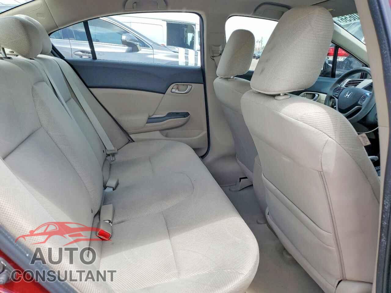 HONDA CIVIC 2012 - 2HGFB2F57CH562479