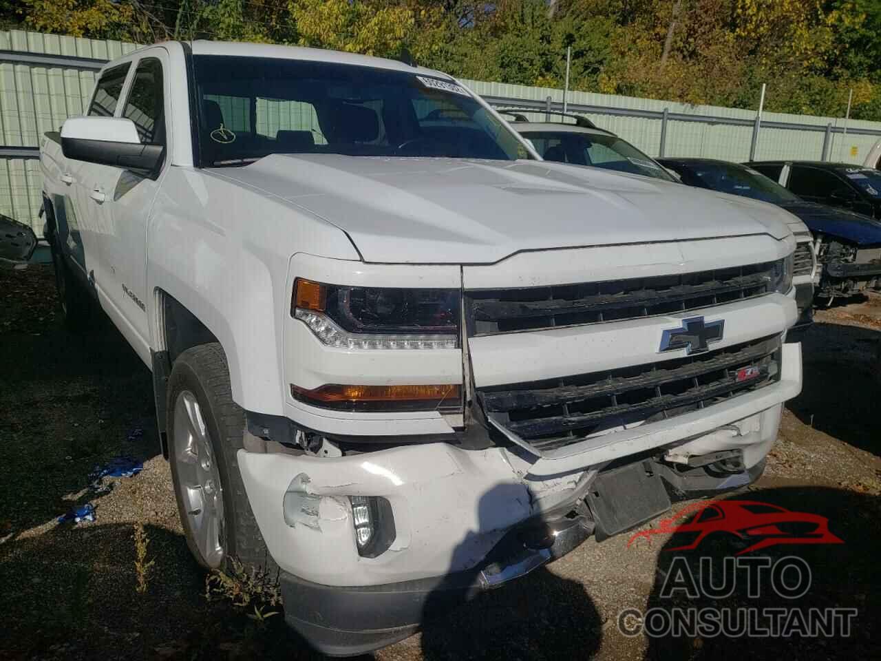 CHEVROLET SILVERADO 2018 - 3GCUKREC0JG495784