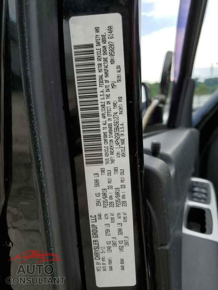 JEEP LIBERTY 2011 - 1J4PN2GK5BW561274