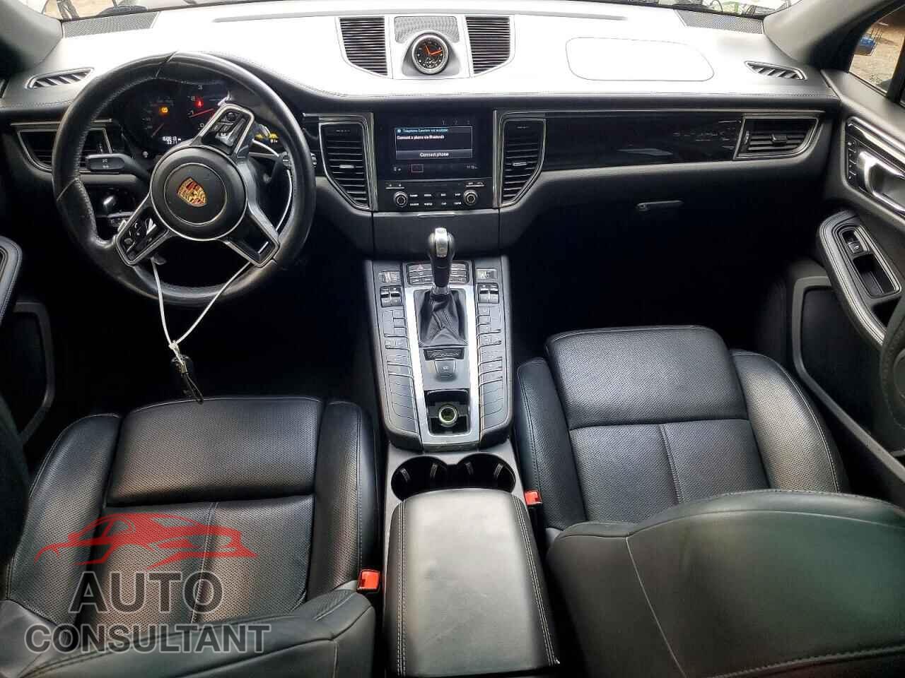 PORSCHE MACAN 2017 - WP1AA2A55HLB08582